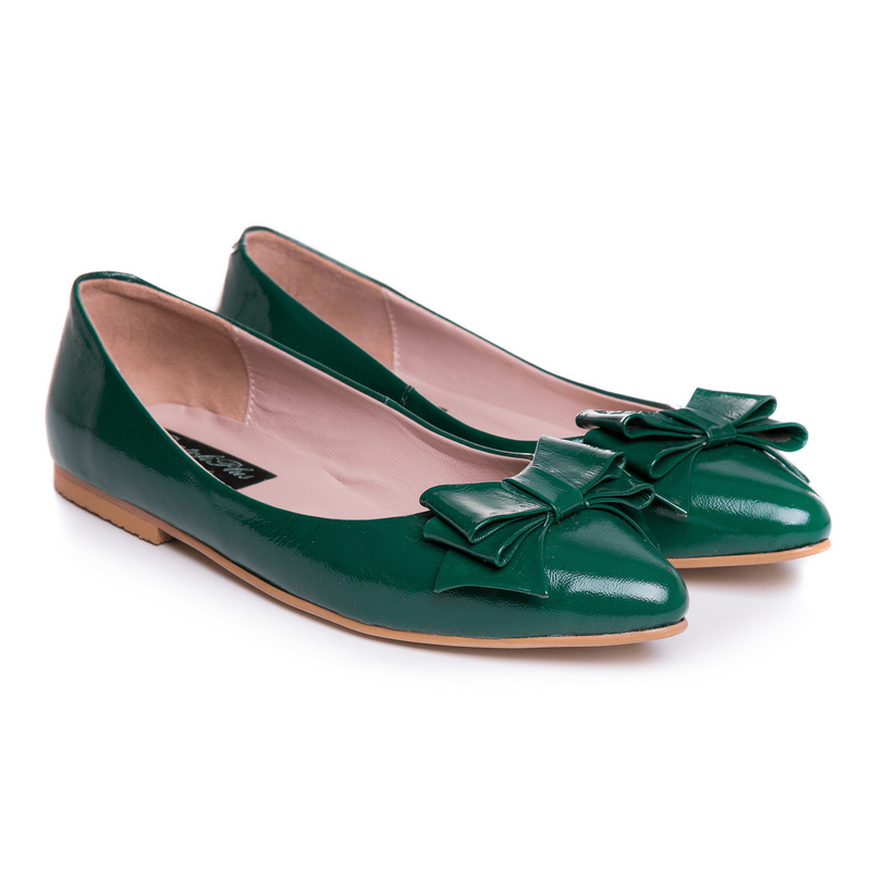 Balerini verde lac,